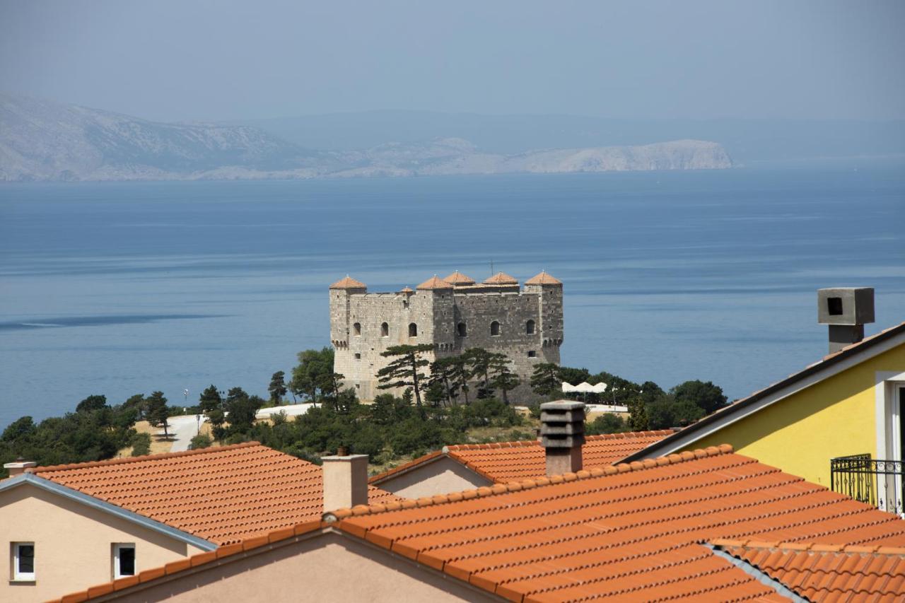 Apartments Kristijan Senj  Eksteriør billede